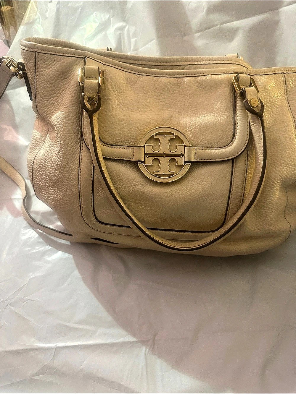 Tory Burch Amanda Classic Hobo Leather Shoulder Bag in Beige